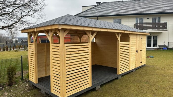 Altana z domkiem narzędziowym AGATA PREMIUM 2,5x7m