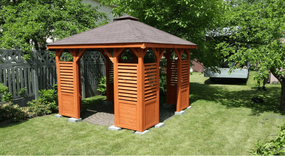 Mala altana ogrodowa. Jak maksymalnie wykorzystac przestrzen